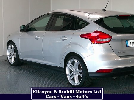 2017 Ford Focus - photo 11