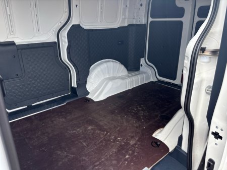 2026 Kia PV5 - photo 9