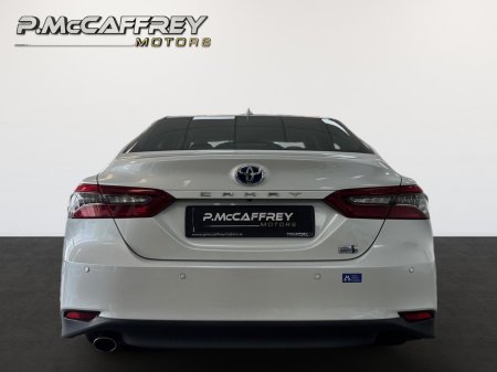2021 Toyota Camry - photo 6