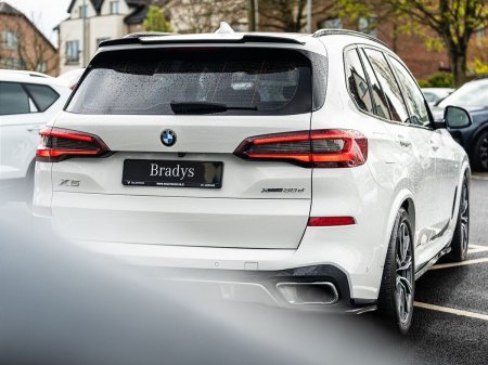 2023 BMW X5 - photo 17
