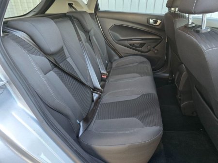 2014 Ford Fiesta - photo 20