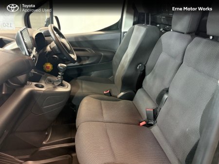 2024 Toyota Proace City - photo 5