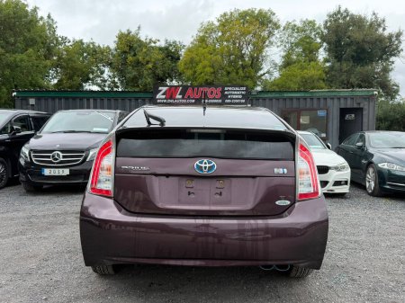 2013 Toyota Prius - photo 8