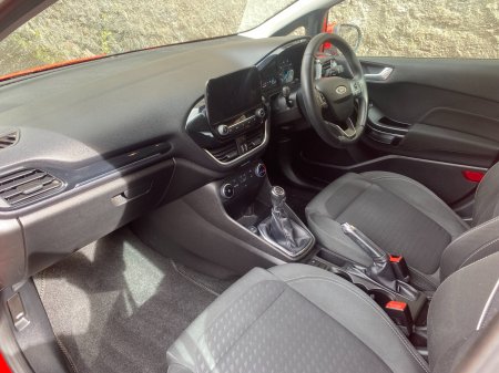 2019 Ford Fiesta - photo 14