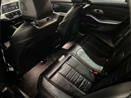 2021 BMW 3-Series - photo 13