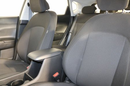 2025 Hyundai KONA - photo 12