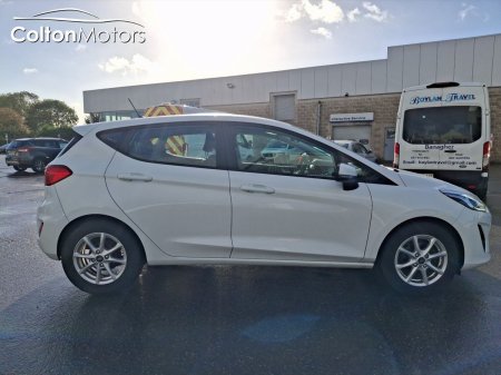 2019 Ford Fiesta - photo 3
