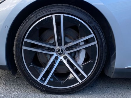 2024 Mercedes-Benz EQE - photo 10