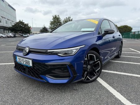 2025 Volkswagen Golf - photo 4