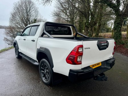 2021 Toyota Hilux - photo 3