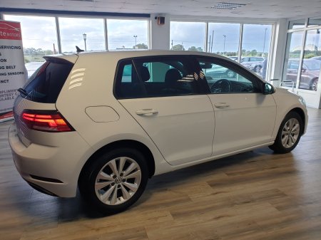 2018 Volkswagen Golf - photo 3