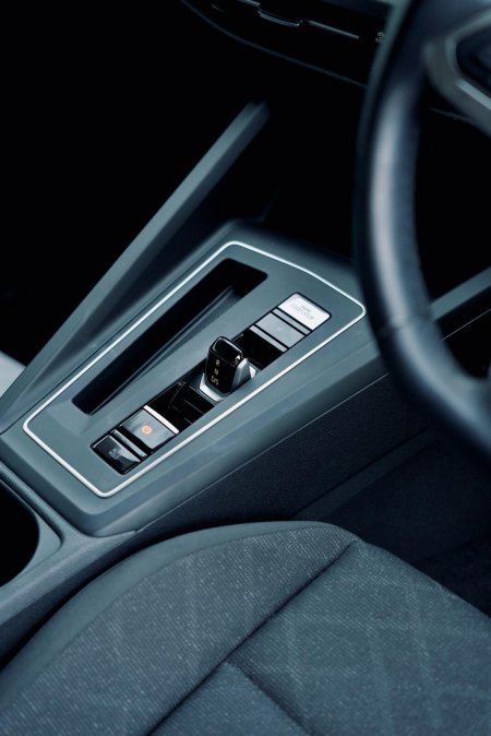 2023 Volkswagen Golf - photo 11