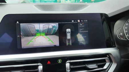 2021 BMW 3-Series - photo 10