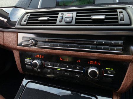 2016 BMW 5-Series - photo 27