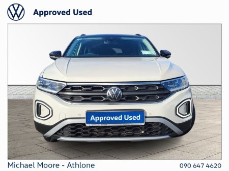 2025 Volkswagen T-Roc - photo 11