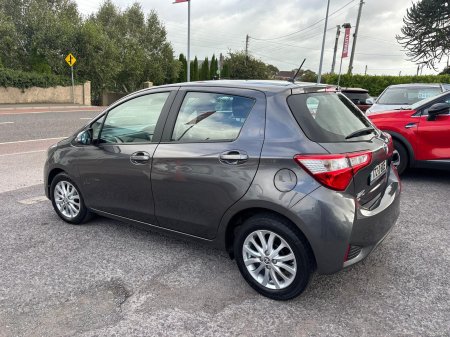 2017 Toyota Yaris - photo 3