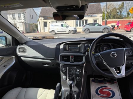 2018 Volvo V40 - photo 9