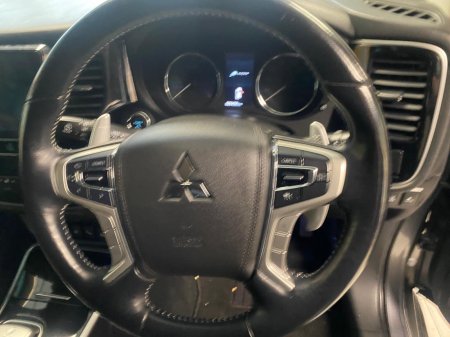 2019 Mitsubishi Outlander - photo 10