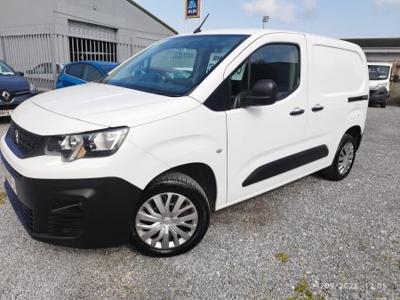 2021 Peugeot Partner