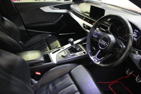 2017 Audi A4 - photo 17