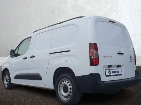 2020 Peugeot Partner - photo 16
