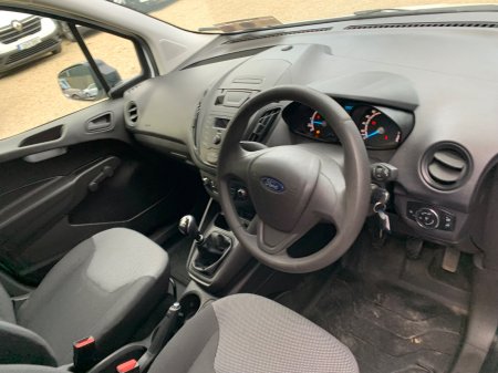 2023 Ford Transit Courier - photo 13