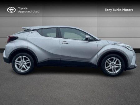 2023 Toyota C-HR - photo 3