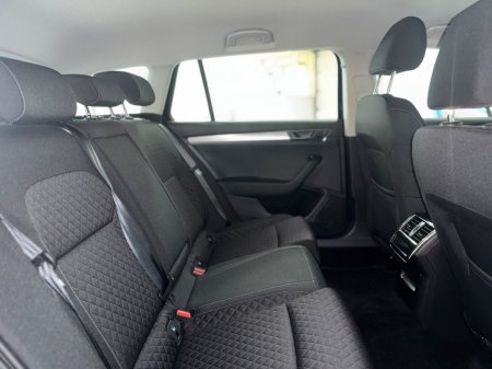 2024 Skoda Superb - photo 5