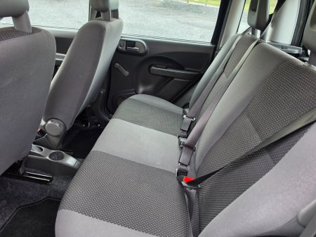 2010 Fiat Panda - photo 9