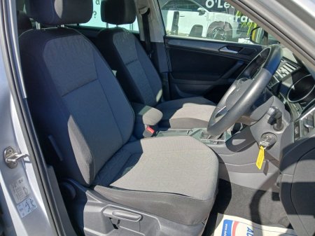 2022 Volkswagen Tiguan - photo 12