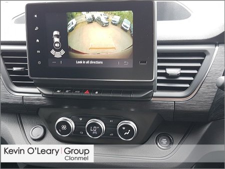 2026 Renault Trafic - photo 13