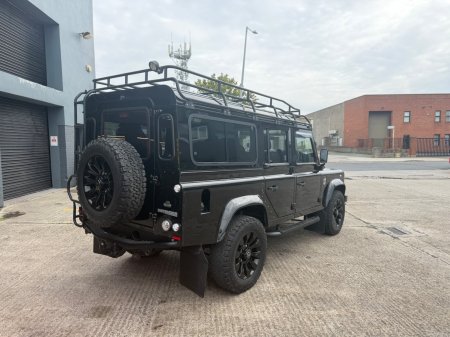 2011 Land Rover Defender - photo 3
