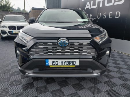 2019 Toyota RAV4 - photo 2