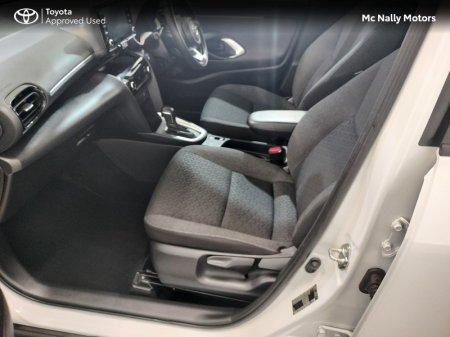 2023 Toyota Yaris Cross - photo 6