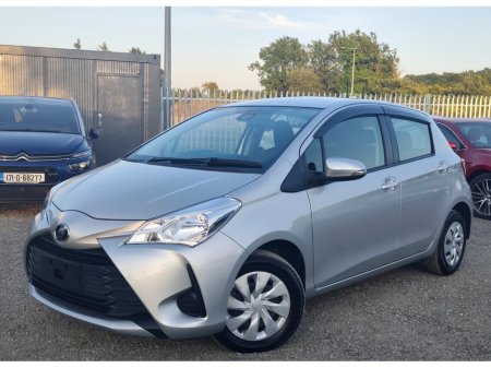 2019 Toyota Vitz - photo 3