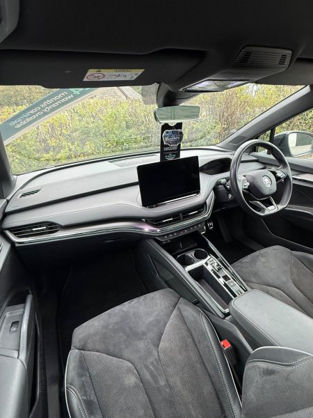 2025 Skoda Enyaq - photo 31