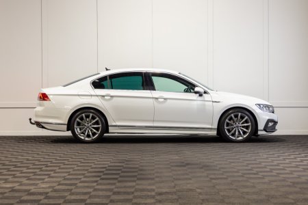 2020 Volkswagen Passat - photo 6