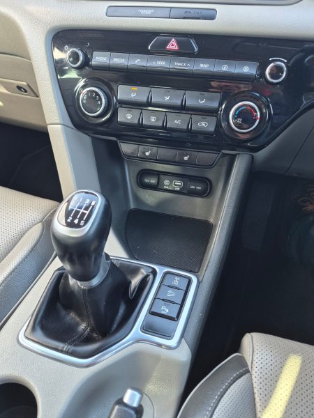 2017 Kia Sportage - photo 21