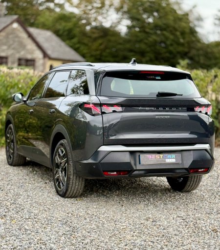 2025 Peugeot 5008 - photo 8