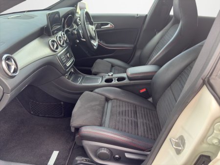 2017 Mercedes-Benz CLA - photo 14