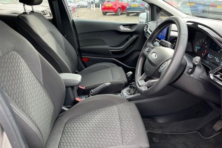 2023 Ford Fiesta - photo 17
