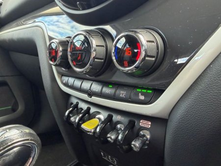 2017 Mini Cooper - photo 18