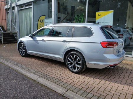 2022 Volkswagen Passat - photo 7