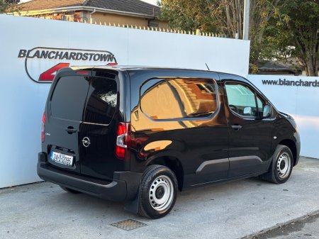 2024 Opel Combo - photo 2