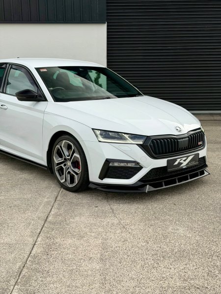 2022 Skoda Octavia - photo 8
