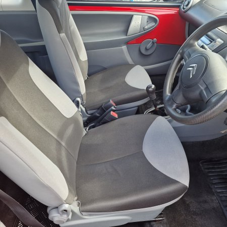2012 Citroen C1 - photo 8