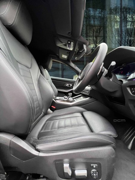 2022 BMW 3-Series - photo 13