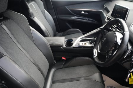 2017 Peugeot 3008 - photo 11