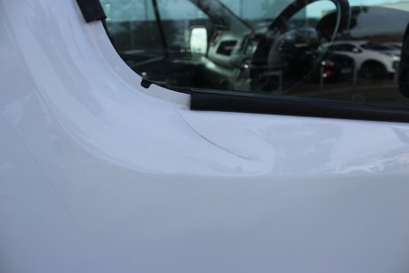 2019 Nissan NV300 - photo 3