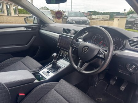 2020 Skoda Superb - photo 8